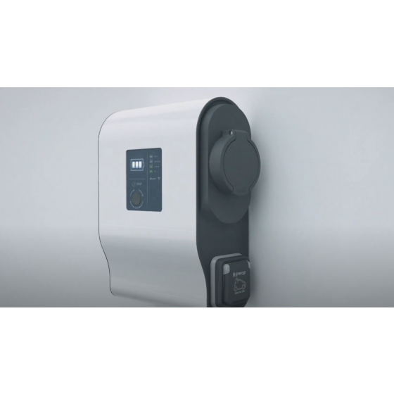 Пластиковая однофазная зарядная станция Legrand Green'up Premium, 3.7/4,6 кВт, 16/20 A (0 590 30) фото 2