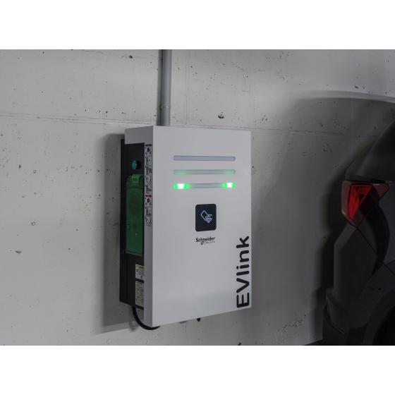 Зарядная станция EVlink PARKING Wall (EVW2S22P22) фото 2