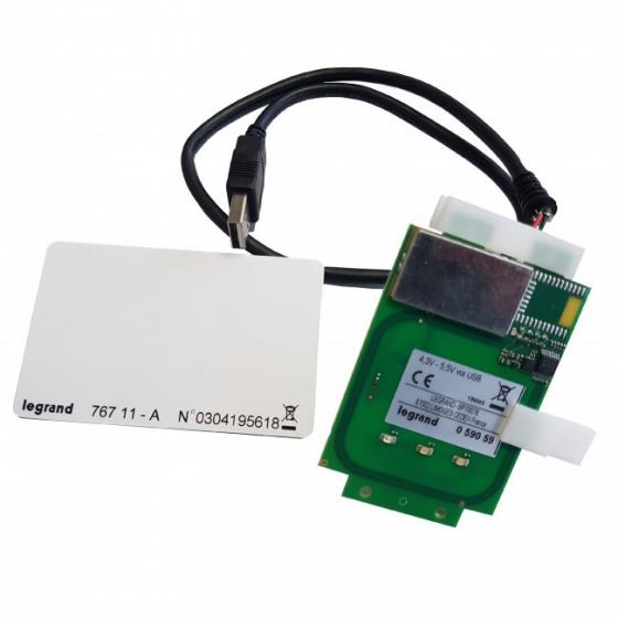 Считыватель RFID для зарядных станций Legrand Green'up Premium с комплектом IP-связи, поставляется с 1 картой (0 590 59) фото 2